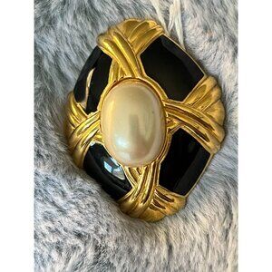 Trifari Vintage Black Enamel & Pearl Brooch Pendant Gold Tone